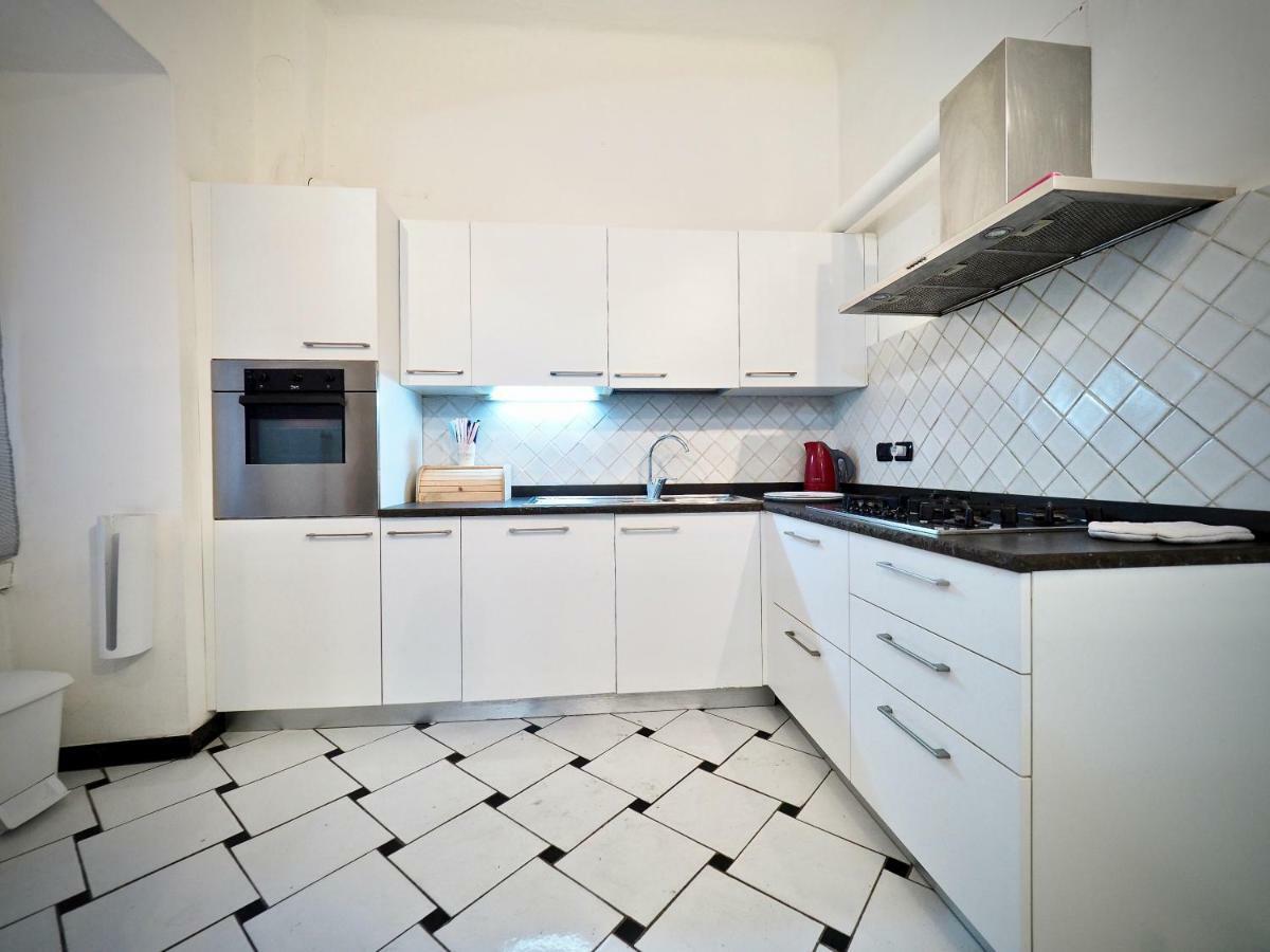 Apartamento Dimora Di Famagosta Centro - Genovabnb It Exterior foto