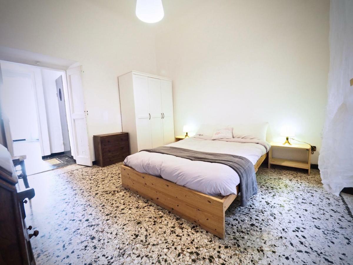 Apartamento Dimora Di Famagosta Centro - Genovabnb It Exterior foto